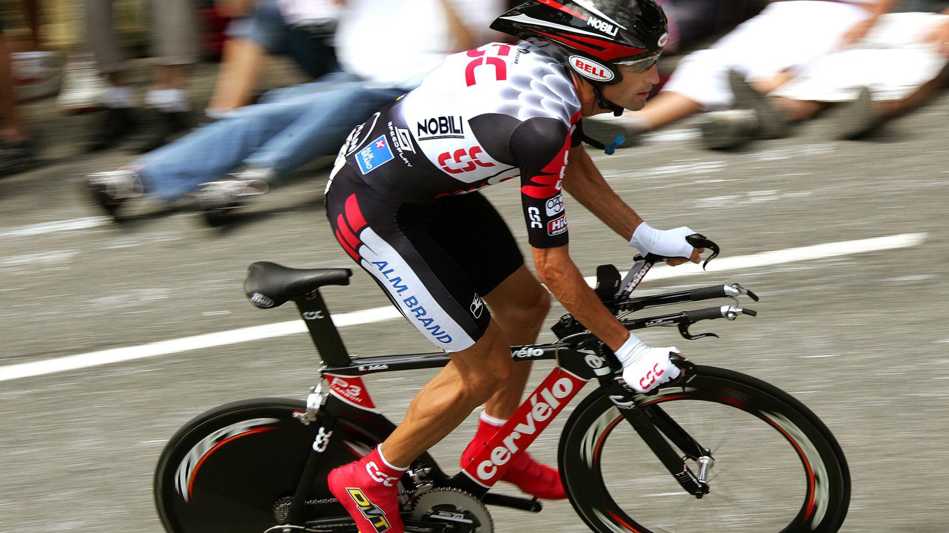 世界足坛最新排名公布